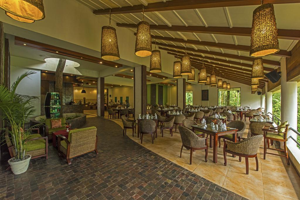 The Windflower Resort & Spa, Coorg Suntikoppa Ngoại thất bức ảnh